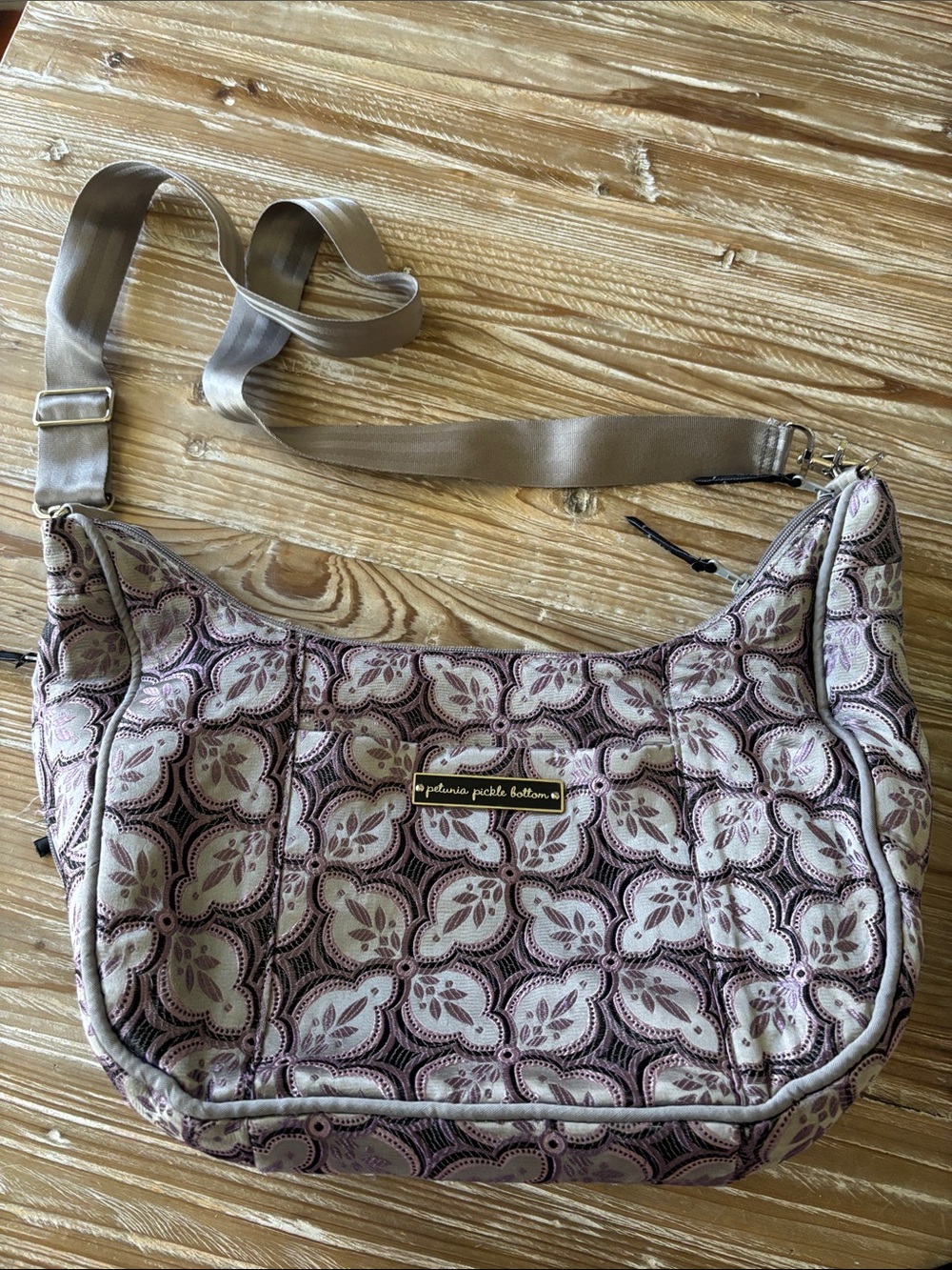 [Petunia Pickle Bottom] Diaper Bag- Lavender and Cream Patterned Crossbody